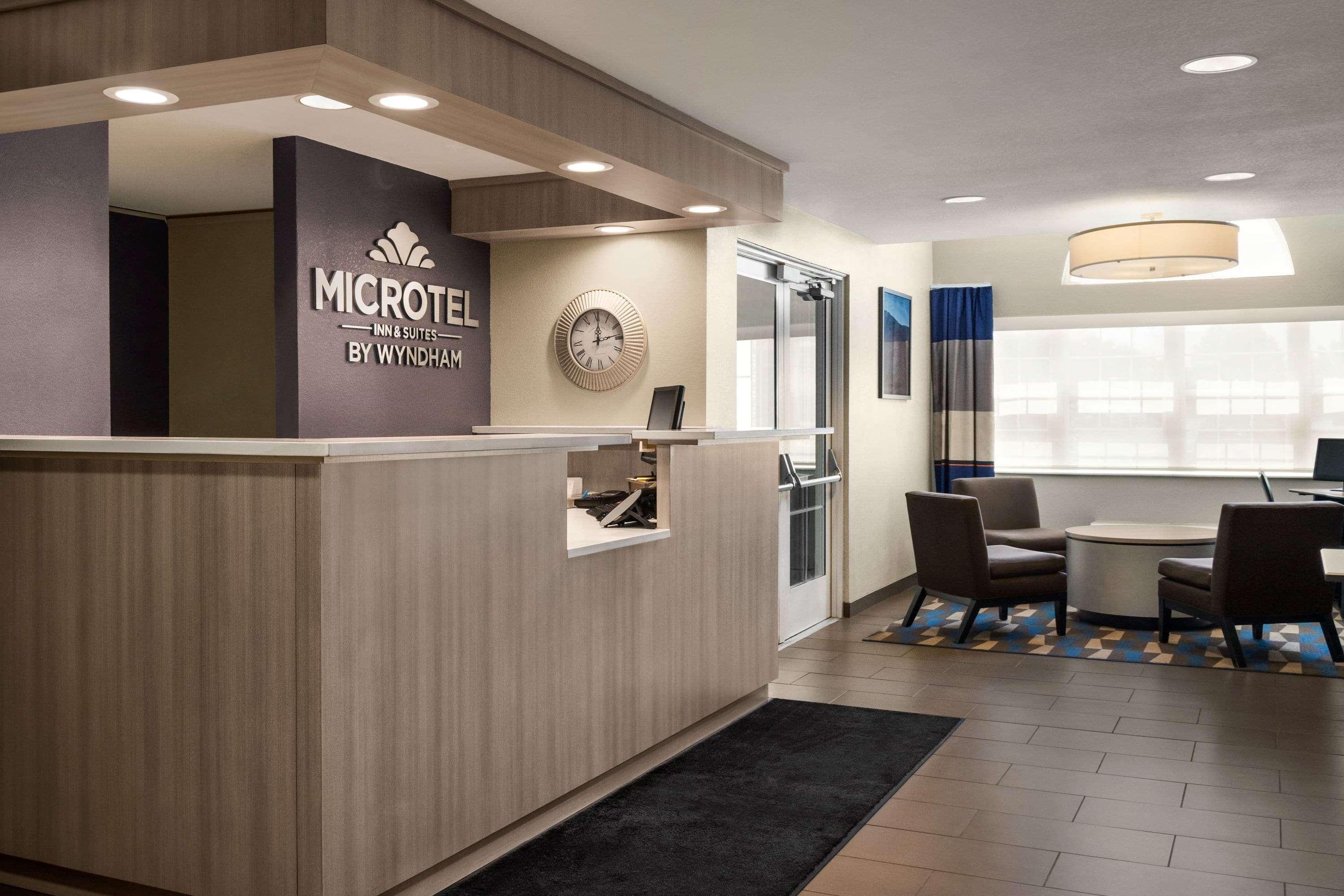 マイクロテル イン&スイーツ バイ ウインダム インバー グローブ ハイツ ミネアポリス Inver Grove Heights エクステリア 写真