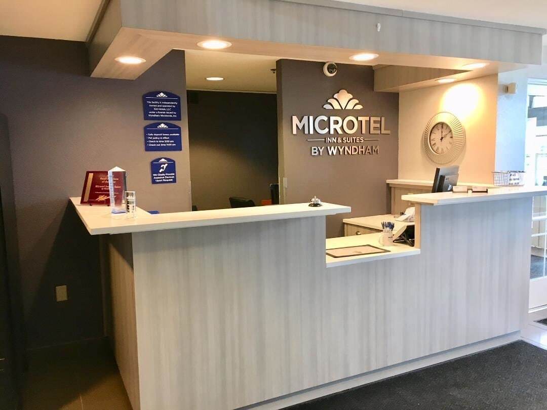 マイクロテル イン&スイーツ バイ ウインダム インバー グローブ ハイツ ミネアポリス Inver Grove Heights エクステリア 写真