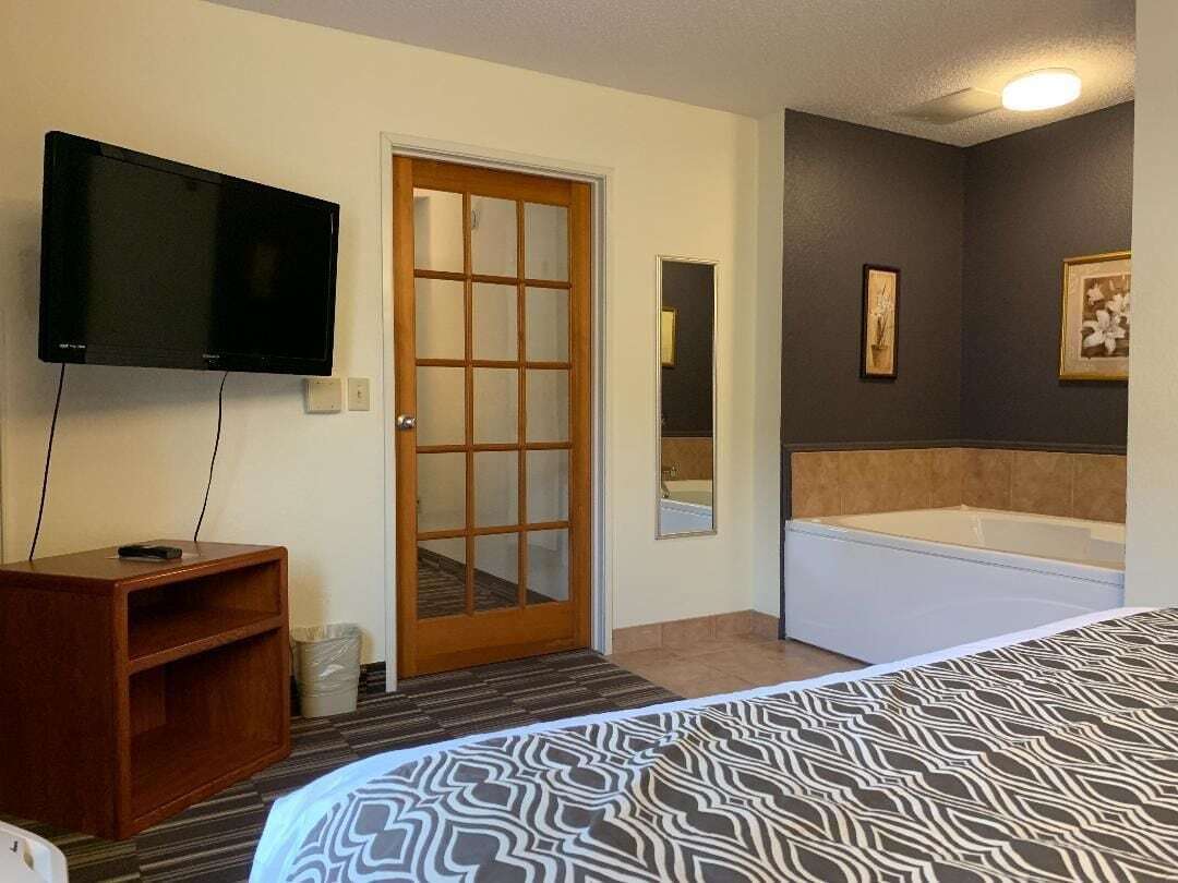 マイクロテル イン&スイーツ バイ ウインダム インバー グローブ ハイツ ミネアポリス Inver Grove Heights エクステリア 写真