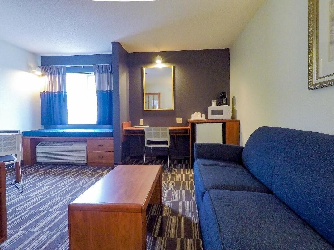 マイクロテル イン&スイーツ バイ ウインダム インバー グローブ ハイツ ミネアポリス Inver Grove Heights エクステリア 写真